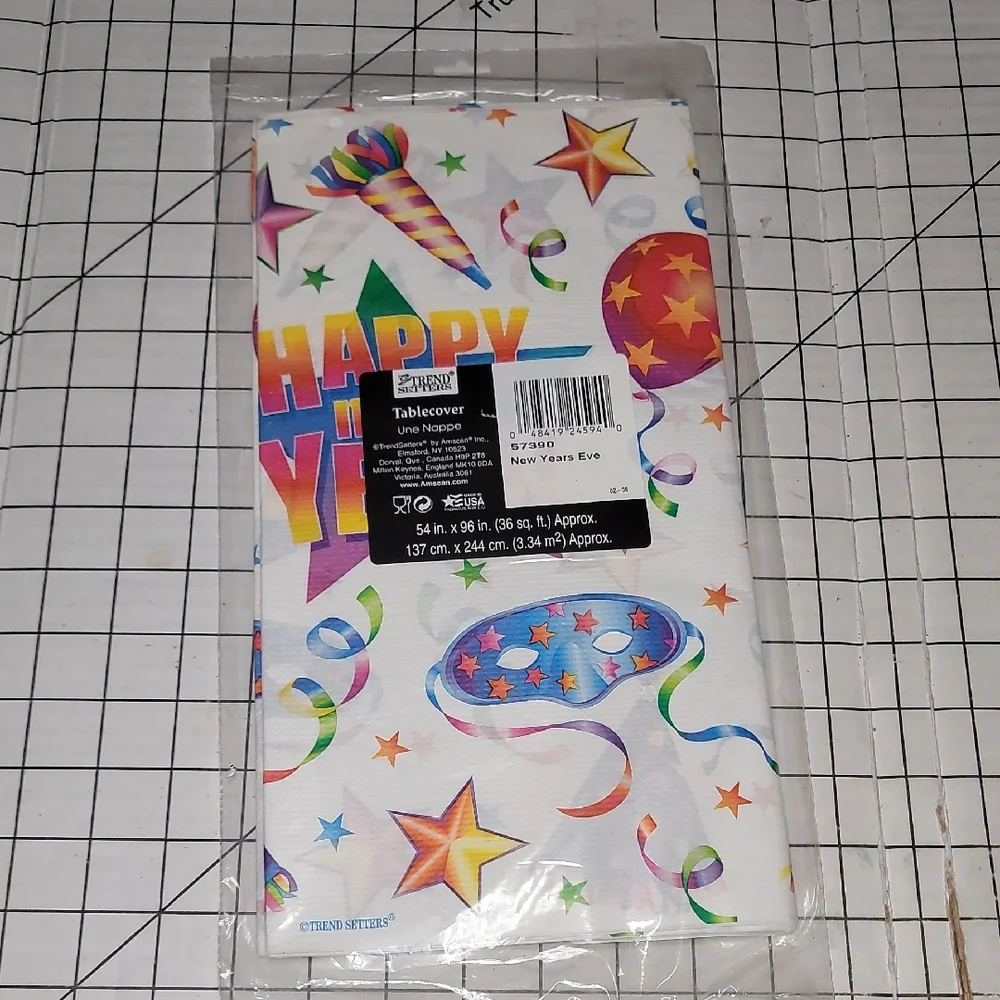 Happy New Year, Paper Table Cover 57390 by‎ Trend Setters  NIP 54